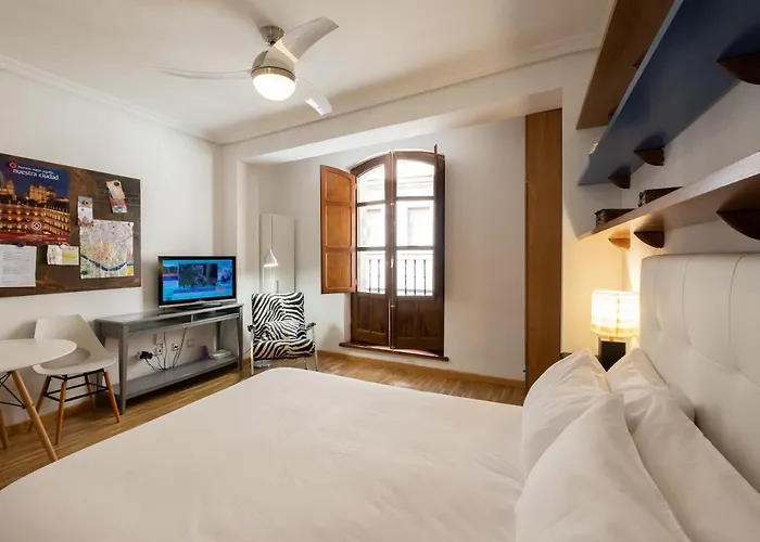 Estudio En La Calle Mas Bonita De Апартаменты *